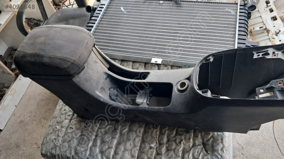 CHEVROLET CRUZE ORTA KONSOL KOL DAYAMALI.OTO ERKAN ÜNYE