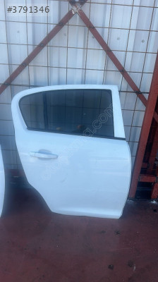 2013 CORSA D SAĞ ARKAPI 25.000