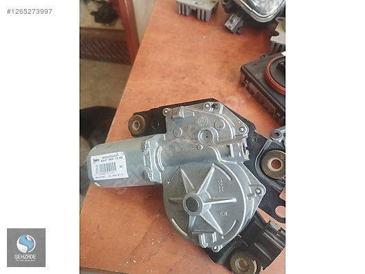 A4479061900 VİTO ARKA SİLECEK MOTORU