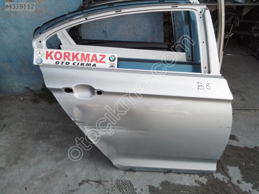 VOLKSWAGEN PASSAT B8 SAĞ ARKA KAPI 2015-18