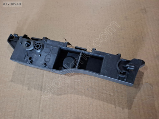 Citreon C4 arka tampon braket sol 9647611480