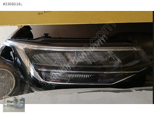 VW TİGUAN ORJİNAL SAĞ FAR ÜNALLAR OTO YEDEK PARÇADA