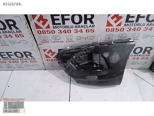 TOYOTA PAROACE ORJİNAL ÇIKMA ÖN TAMPON KENAR 20+