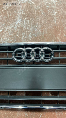AUDİ A4 2008-12 ÖN PANJUR