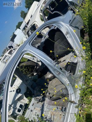 PEUGEOT 301 SOL ARKA KESME ÇAMURLUK OTO FEDAİ