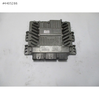 Renault Scenic DCI Motor Beyni S126074108B 8200847131 8200680832