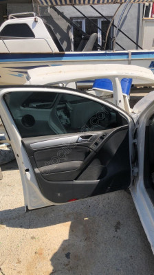 Volkswagen Golf 6 sol ön kapı