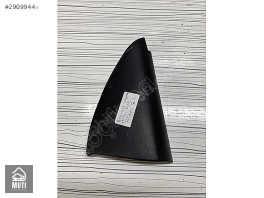 7700822353 RENAULT LAGUNA sağ SOL ARKA KAPI KÖŞESİ.