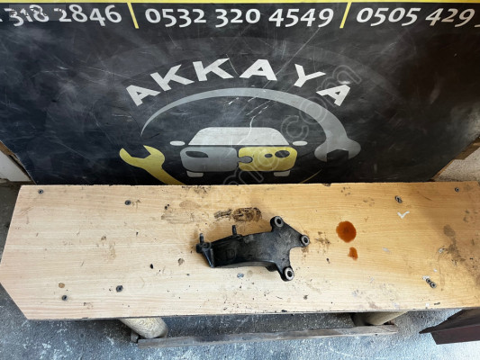 97BG3K305AF Mondeo 2 Şanzıman Braketi Orjinal Çıkma