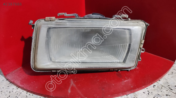 AUDİ A80 SOL ÖN FAR