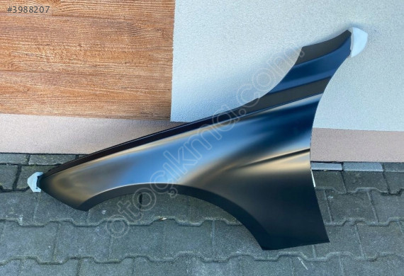 BMW F30 - F30 LCI ÇAMURLUK ÖN SOL METAL 41357298027