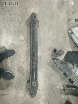 Peugeot 206 Ön tampon Demiri Çıkma