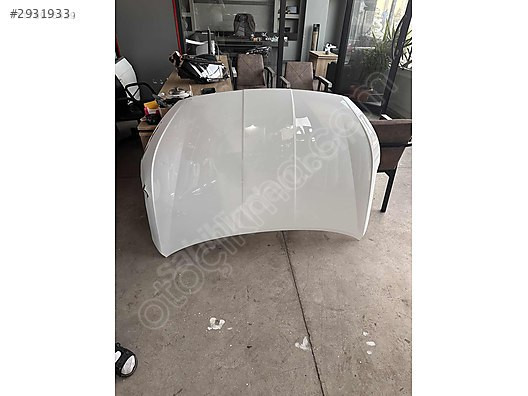 Hyundai Elantra motor kaputu