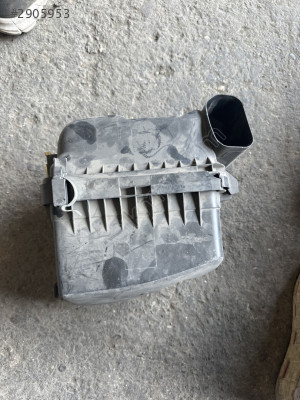 Corolla hava filtre kutusu