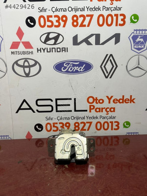 Mitsubishi Colt Bagaj Kilidi MR959190