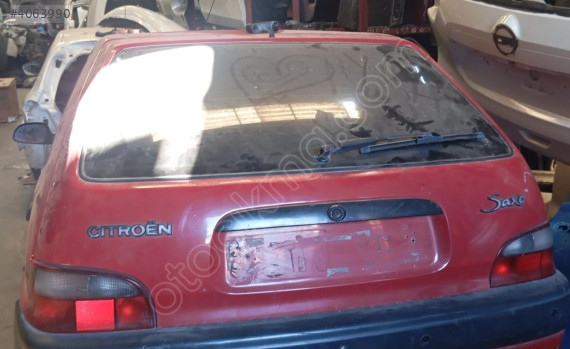 citroen saxo bagaj kapağı