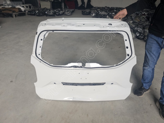 2017/2023 DACİA DUSTER BEYAZ BAGAJ KAPAĞI ORJINAL