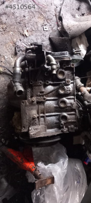 Mazda 626 2.0 yarım motor