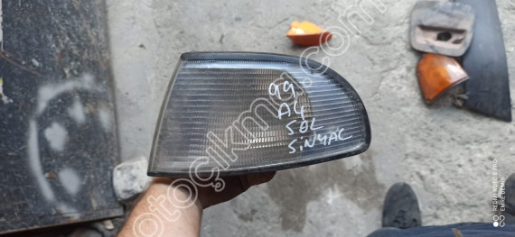 1999 A4 SOL SİNYAL AUDİ ORJİNAL ÇIKMA PARÇA