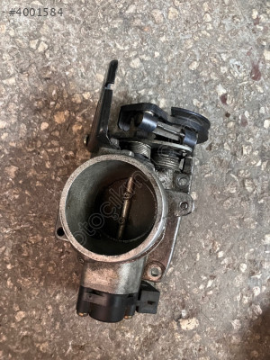 Ford Escort 1.8 gaz kelebeği