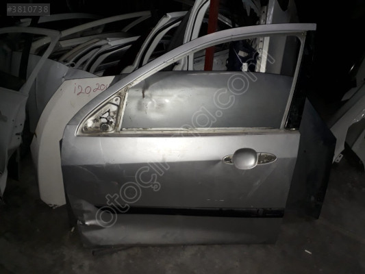 2001 Model Ford Focus İçin Sol Ön Kapı Çıkma Parçası