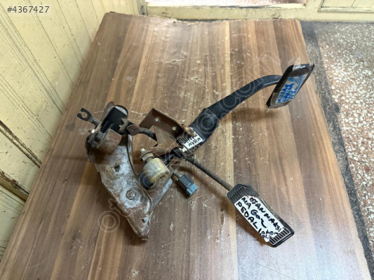 NISSAN MAXİMA GAZ PEDALI , NISSAN MAXİMA FREN PEDALI ORJİNAL