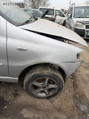 Fiat Albea 1.3 Mjet  Çamurluk Davlumbaz Sol (OEM 51777831)