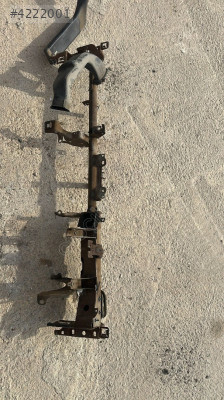 2010-2016 RENAULT FLUENCE GÖGÜS DEMİRİ ORJ ÇIKMA