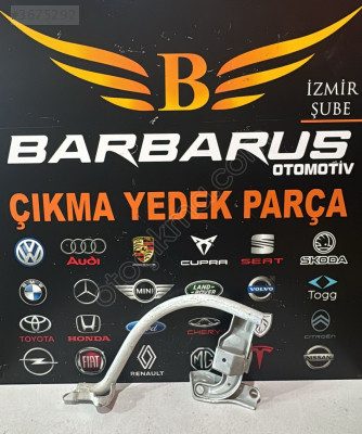 VOLKSWAGEN PASSAT B8 SAĞ BAGAJ MENTEŞESİ 3G5827302A (4)