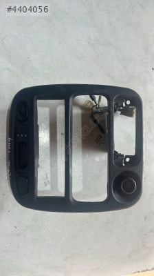 1999 HYUNDAİ ACCENT 1.3 BENZİN  SAAT ÇERCEVESİ VE DÖRTLÜ FLANŞÖR