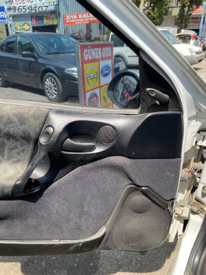 OPEL VECTRA B SOL ÖN KAPI KOLCAĞI ÇIKMA ORJİNAL