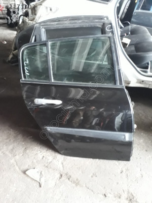 RENAUTL MEGANE 2 HB ARKA SAĞ DOLU KAPI MG OTO