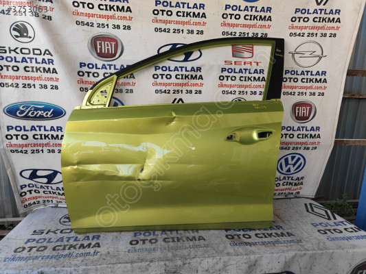 Hyundai i20 ön sol kapı