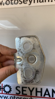 opel corsa C sol ön kapı kilit karşılığı