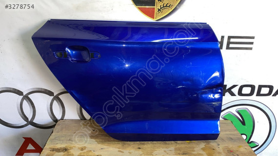 AUDİ A5 ORJİNAL ÇIKMA SAĞ ARKA KAPI