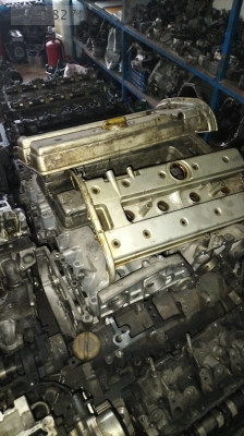 Vectra b 2.0 motor külbütör kapağı