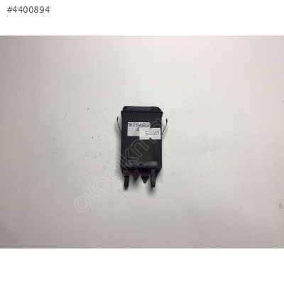 Audi A3 Ön Cam Rezistans Düğmesi 8L0941503B