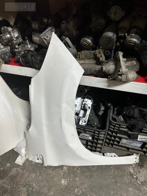 PEUGEOT 2008 ön sağ çamurluk