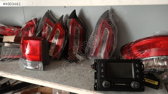 Jeep Cherokee KL arka stop lambası bagaj stop