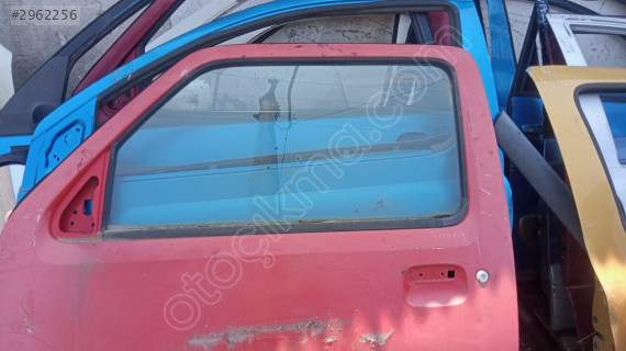 Suzuki Jimmy sol ön kapı camı yedek parça