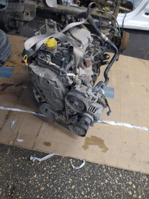 Renault Clio 2 1.4 benzinliğe çıkma motor