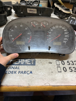 ÇIKMA VW GOLF 4 BORA 1J0920 801B 1J0920801B KİLOMETRE SAATİ