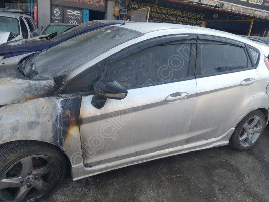 1.4 Dizel Ford Fiesta Şanzıman Komple - Mert Oto Parçaları