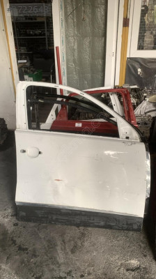 VW Tiguan 2009-2017 Sağ Ön Kapı - Oto Çıkma Parçaları