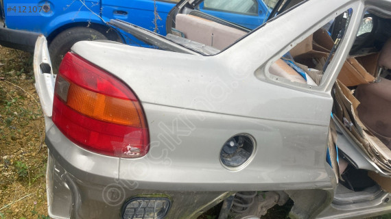 OPEL ASTRA F SEDAN SAĞ ARKA KESME ÇAMURLUK.OTO ERKAN ÜNYE