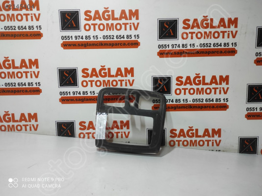 RENAULT CLİO SYMBOL ÇIKMA TEYP ÇERÇEVESİ OEM; 682601883R