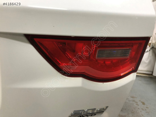 JAGUAR F-PACE SAĞ İÇ STOP LAMBASI HK8315K272AA ORJINAL