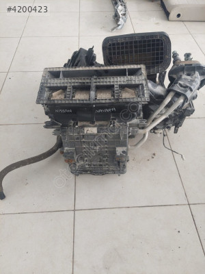 Navara Model Nissan için Kalorifer Kazanı Parçası