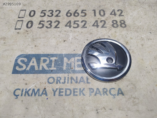 ÇIKMA SKODA OCTAVİA BAGAJ ARMASI 5JA853621