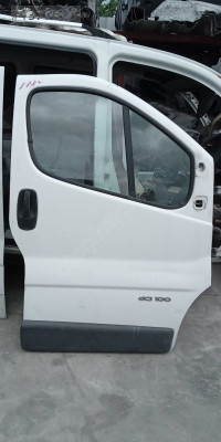 renault trafic 2010 çıkma orjinal sağ ön kapı (son fiyat)